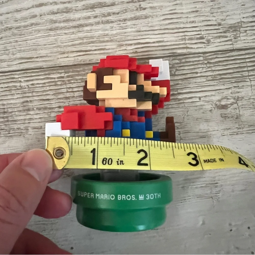 Nintendo Switch Super Mario Bros 30th Anniversary 8-Bit Modern Color Amiibo